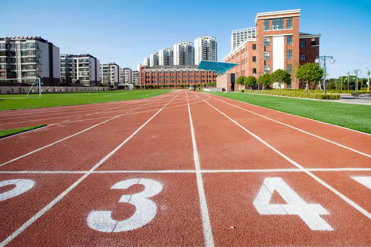 博仕有成課桌椅進(jìn)駐太原萬(wàn)柏林公園路小學(xué)(圖1) 博仕有成課桌椅進(jìn)駐太原萬(wàn)柏林公園路小學(xué)(圖1)